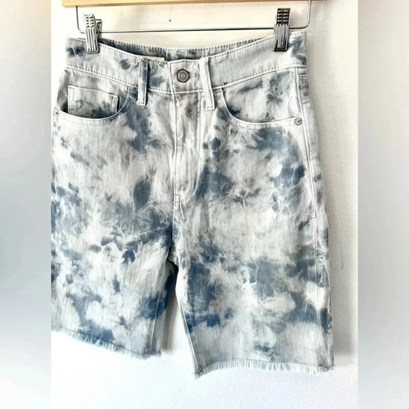 Anthropologie Pilcro Blue Tie Dye Frayed Hem High Rise Bermuda Shorts Size 25 - Picture 2 of 12